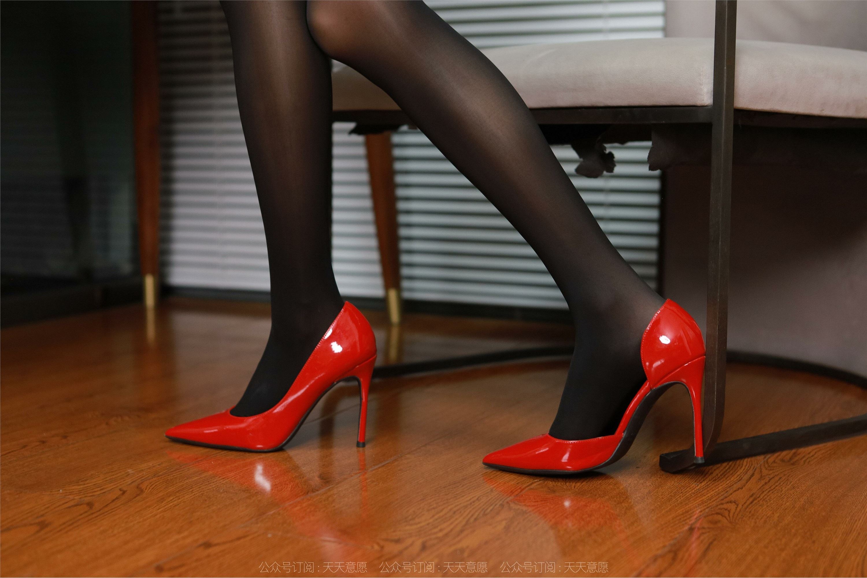 IESS异思趣向  2022.11.04 丝享家 1258 胆胆《红色高跟鞋》